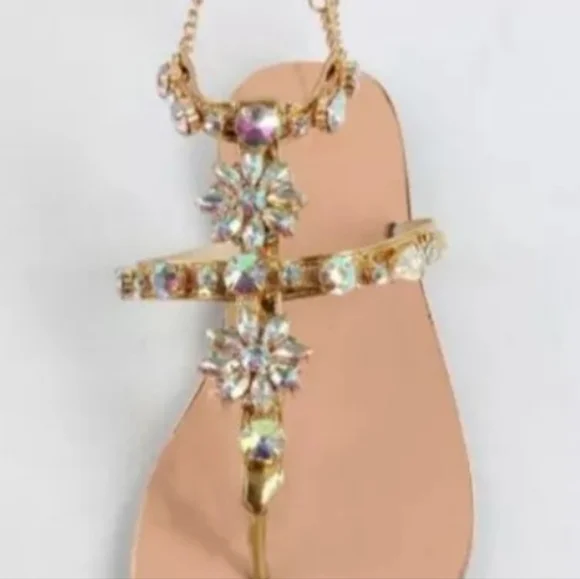 T - STRAP FLOWER RHINESTONE SANDALS - Picture 2 of 4